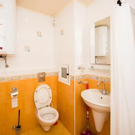 Summer Lazur - Sunny Flat With 2 Separate Apartament Burgas