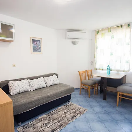 Summer Lazur - Sunny Flat With 2 Separate Apartment
